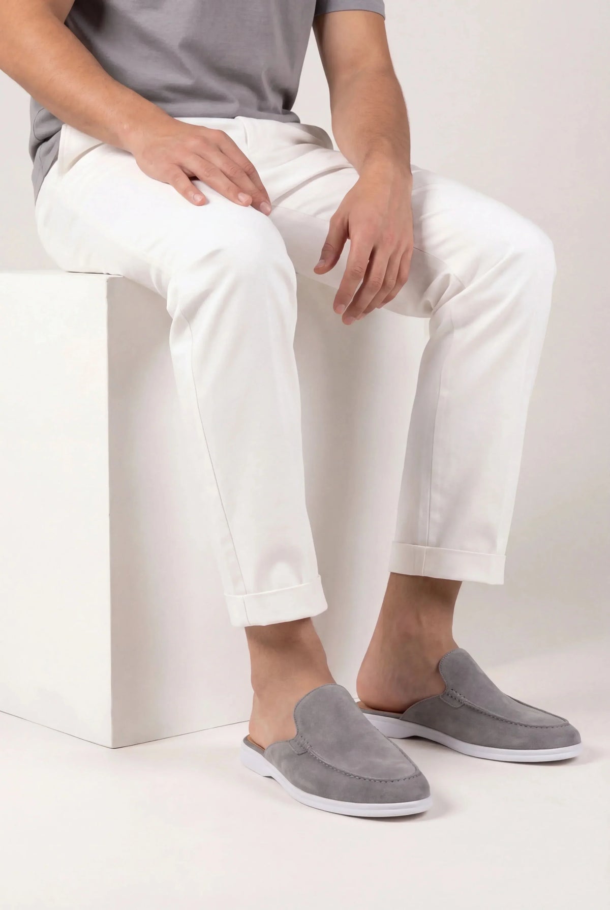 Grey Suède Mocasines | Lucía Montiel